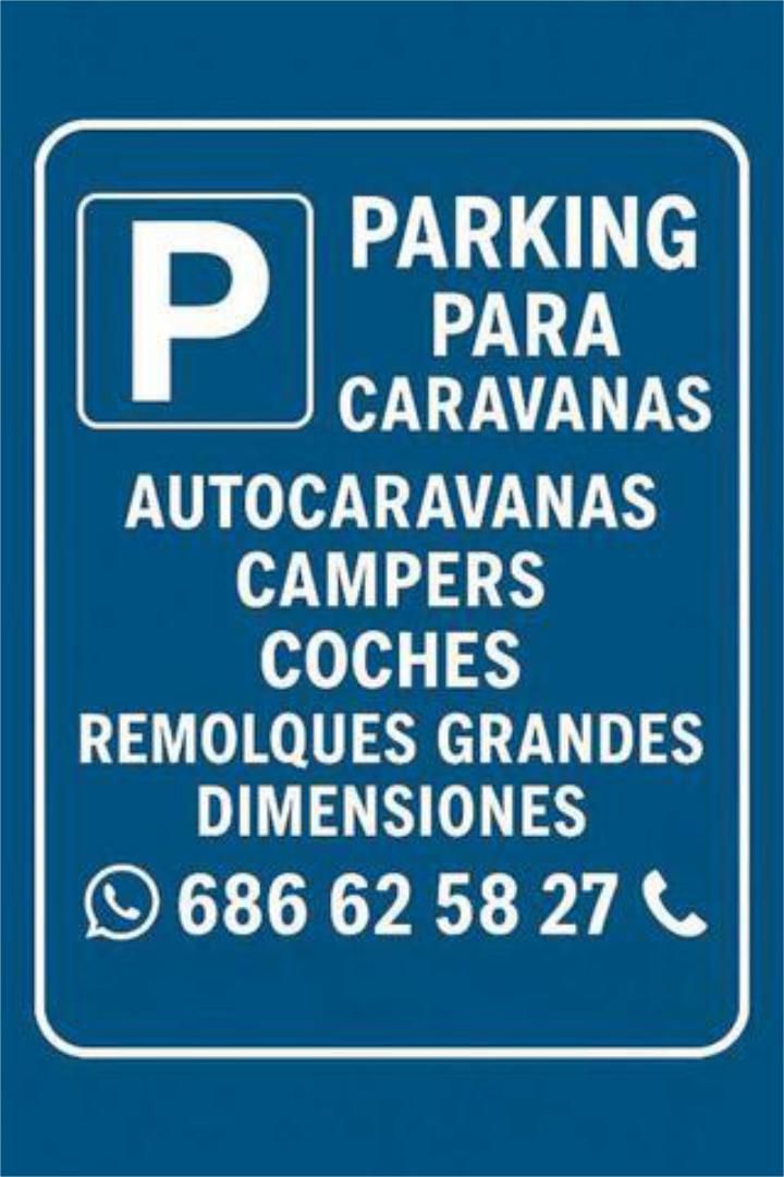 Parking of Garage to rent in Lora del Río