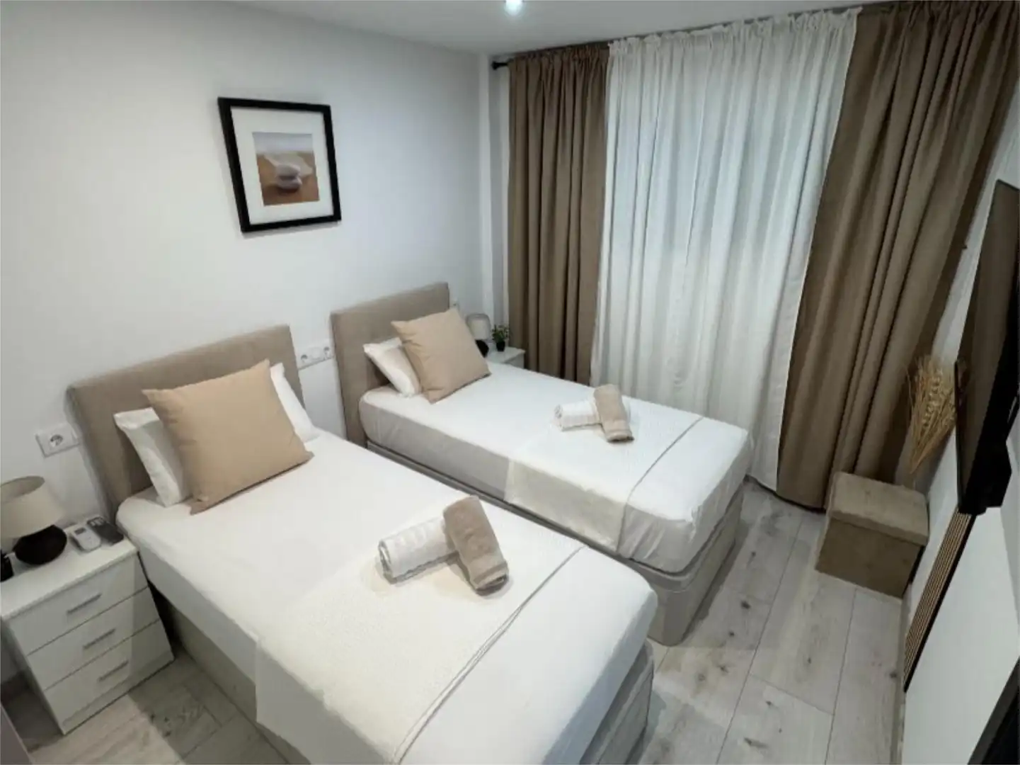 Bedroom of Apartments for sale in Calpe / Calp  with Air Conditioner, Heating and Parquet flooring