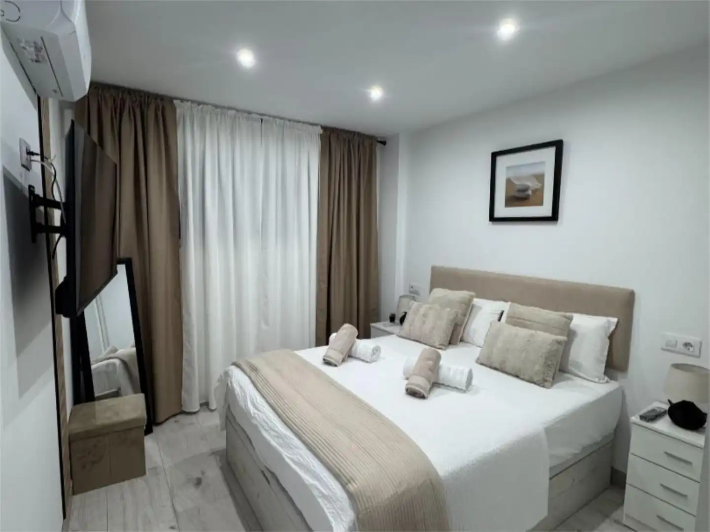 Bedroom of Apartments for sale in Calpe / Calp  with Air Conditioner, Heating and Parquet flooring