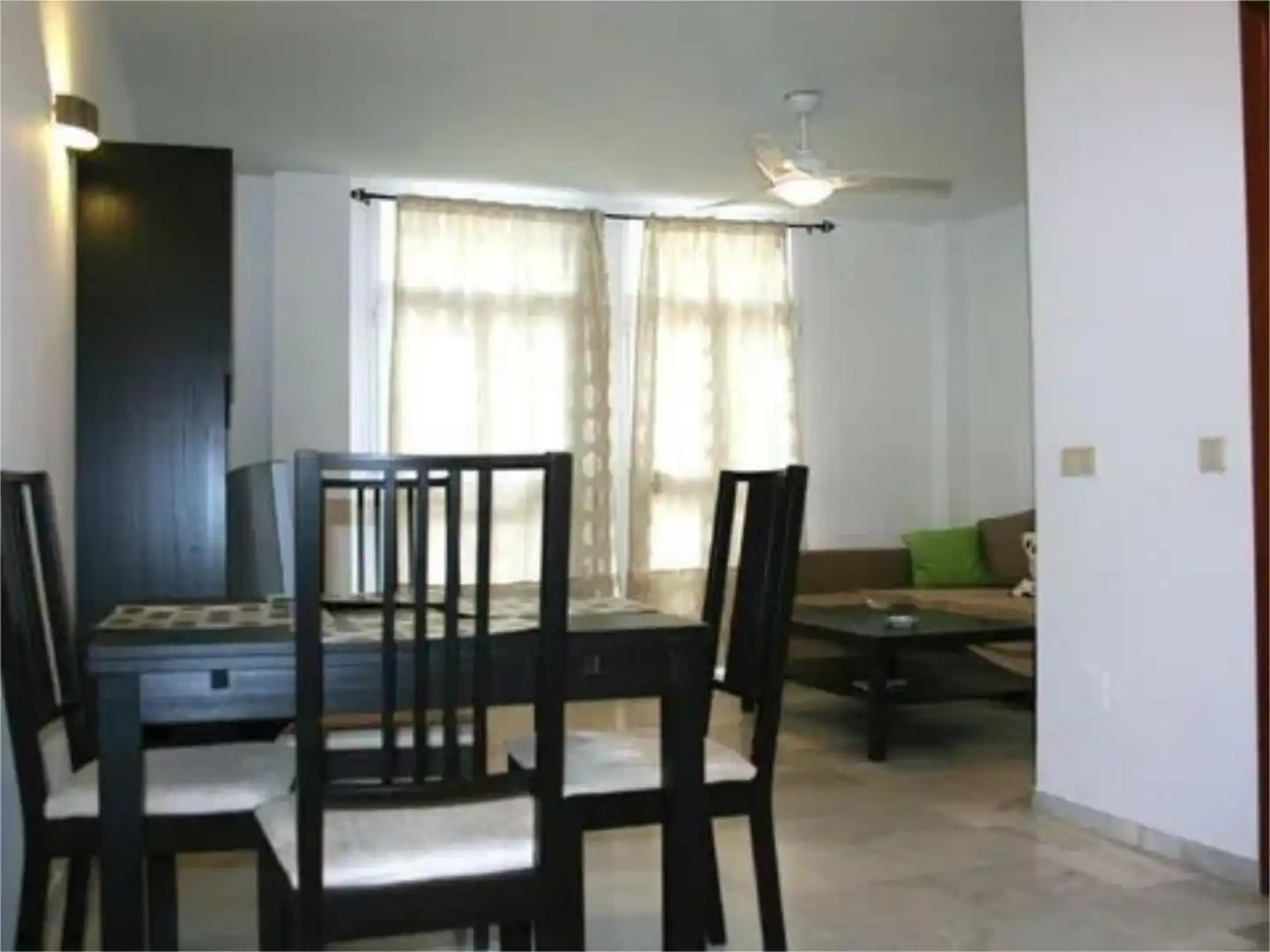 Flat for sale in Calle Identidad, 8, Fuente Alegre - El Chaparral - Los Morales Dining room of Flat for sale in Málaga with Air Conditioner, Heating and Terrace
