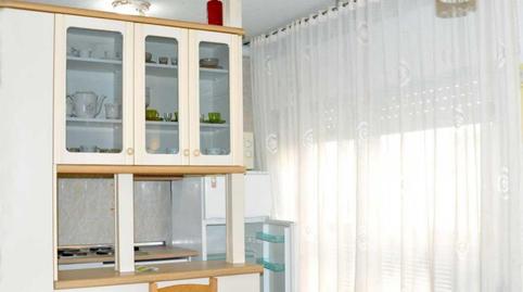 Foto 3 de Pis en venda a Calle de la Isla de Java, 64, Tres Olivos - Valverde,  Madrid Capital