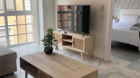 Foto 2 de Apartament en venda a Cristo de la Epidemia, Málaga Capital