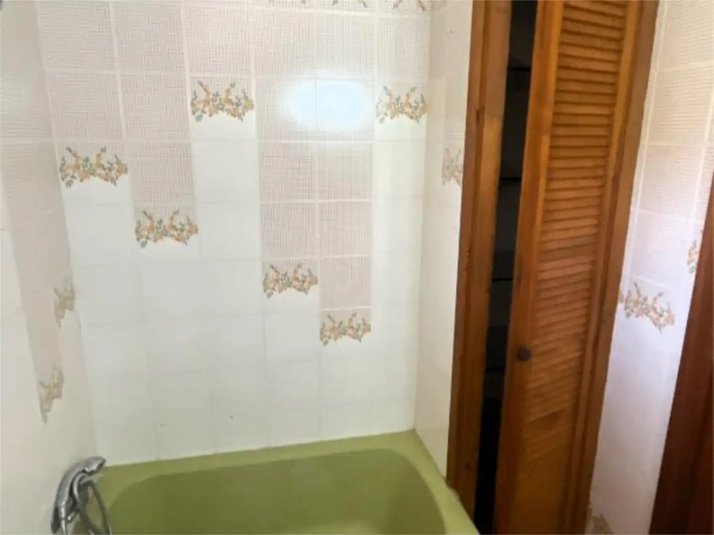 Piso en venta en Avinguda Catalunya, 4, Cabra del Camp Baño de Piso en venta en Cabra del Camp con Calefacción, Jardín privado y Amueblado