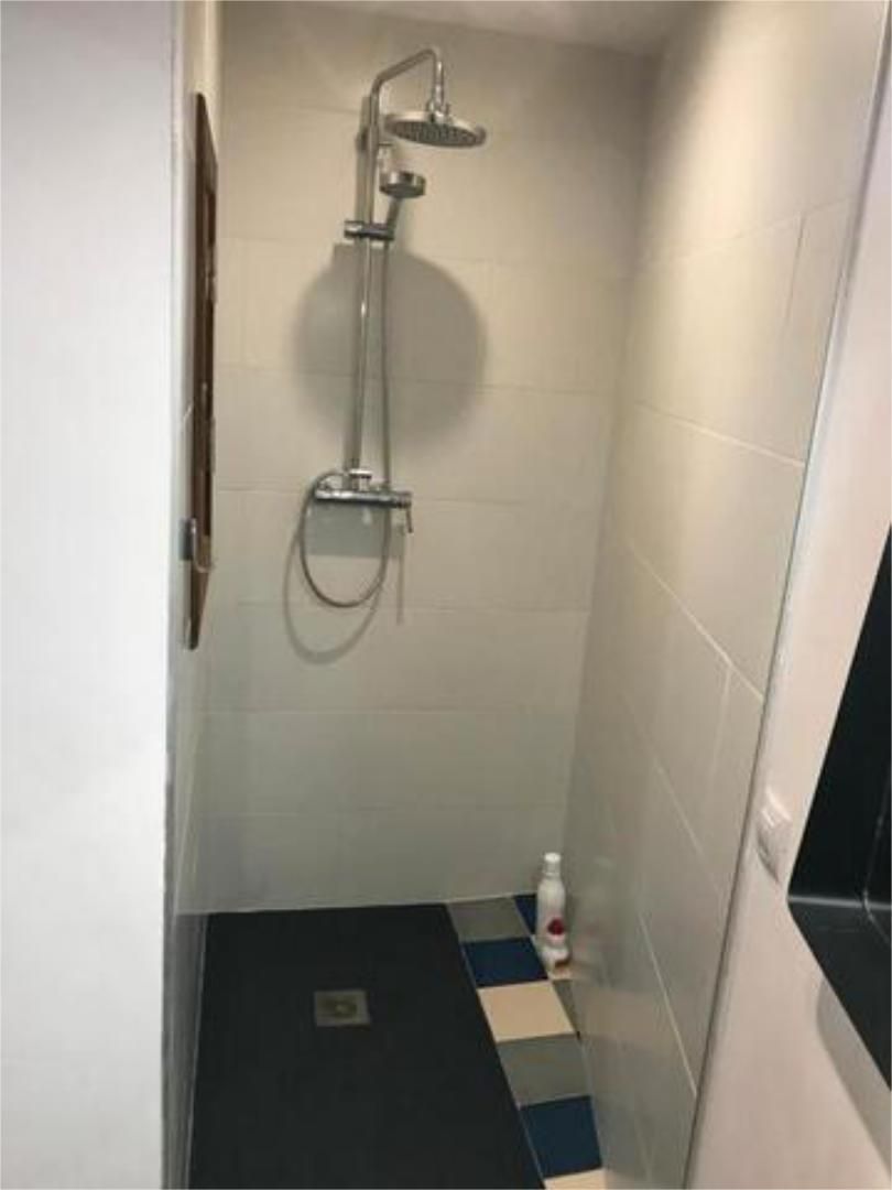 Study to rent in Maria de la Salut