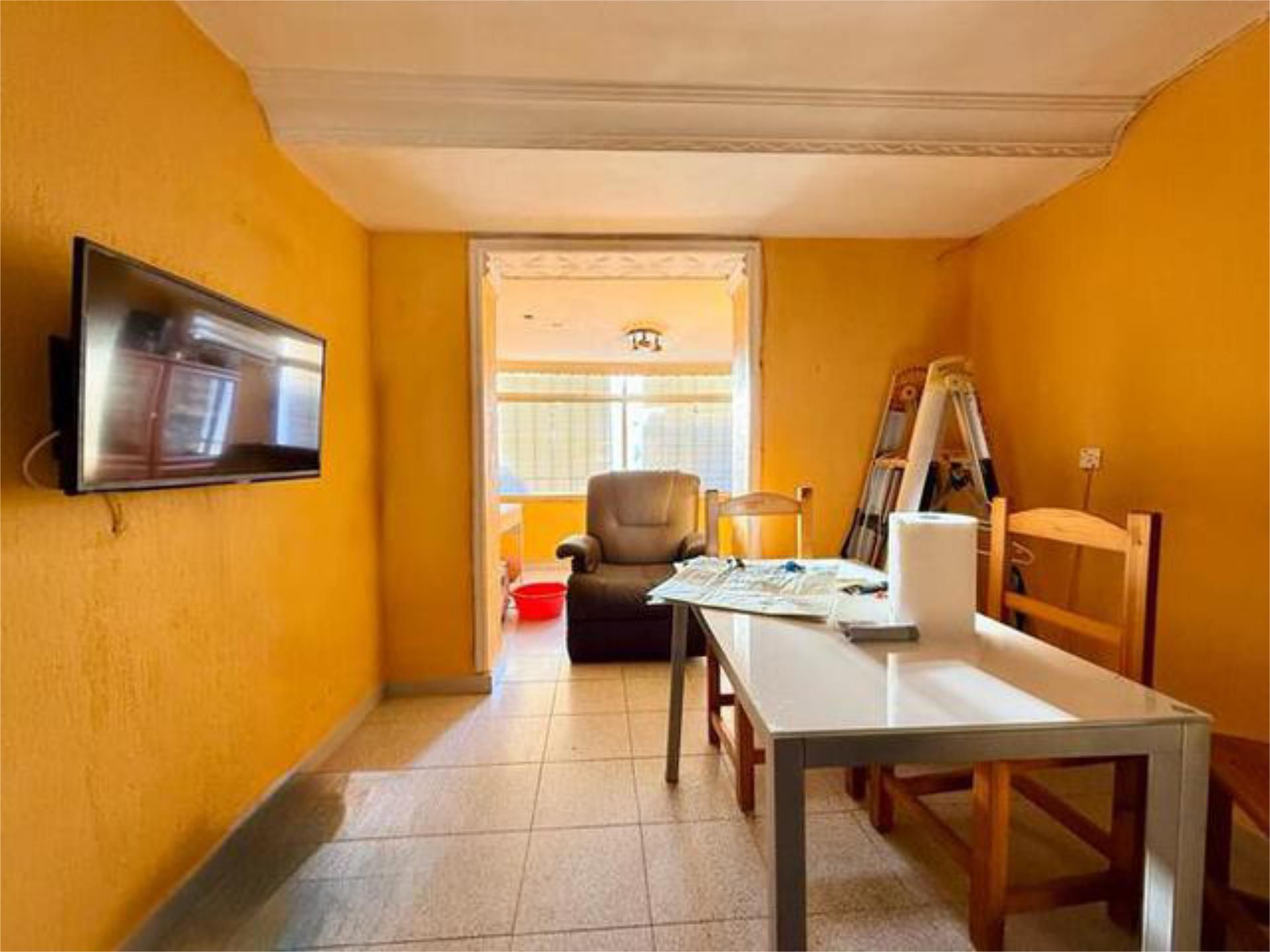 Piso en venta en Nuevo Parque - Los Rosales - Tráfico Pesado