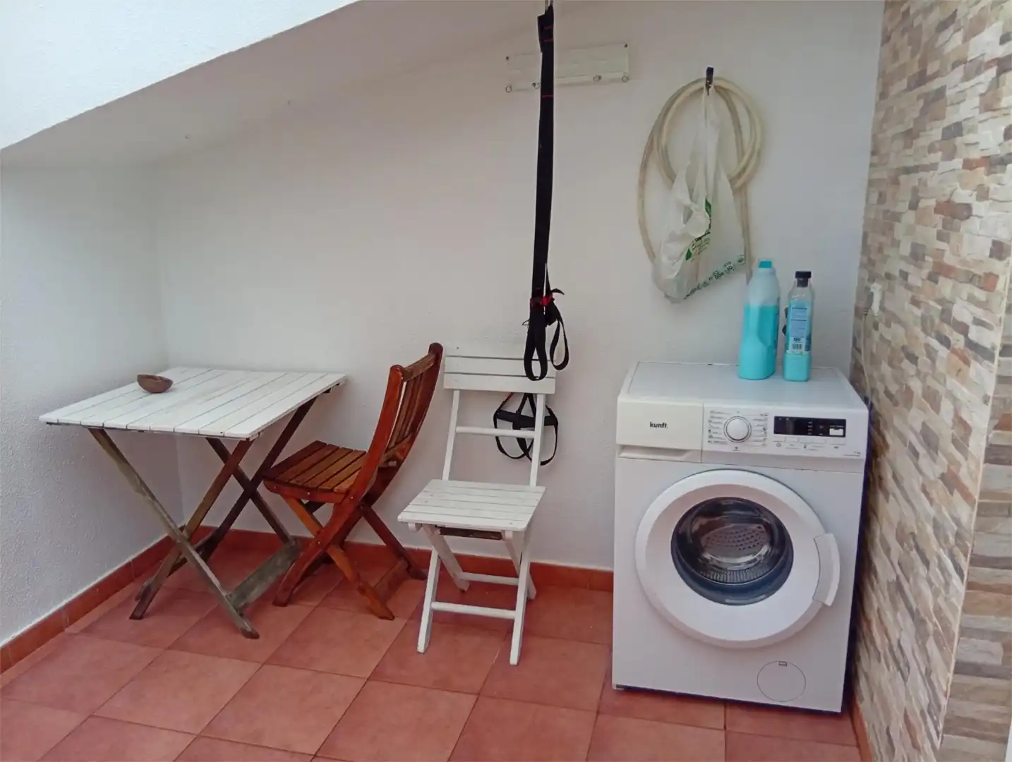 Room in Calle Río Tormes, 10, Caserones - La Higuera