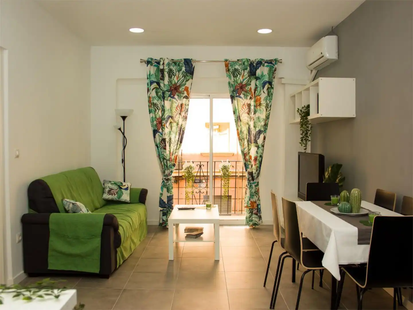 Room in Carrer de Roderic d'Osona, 9, Camí Fondo Room in Carrer de Roderic d'Osona, 9, Camí Fondo
