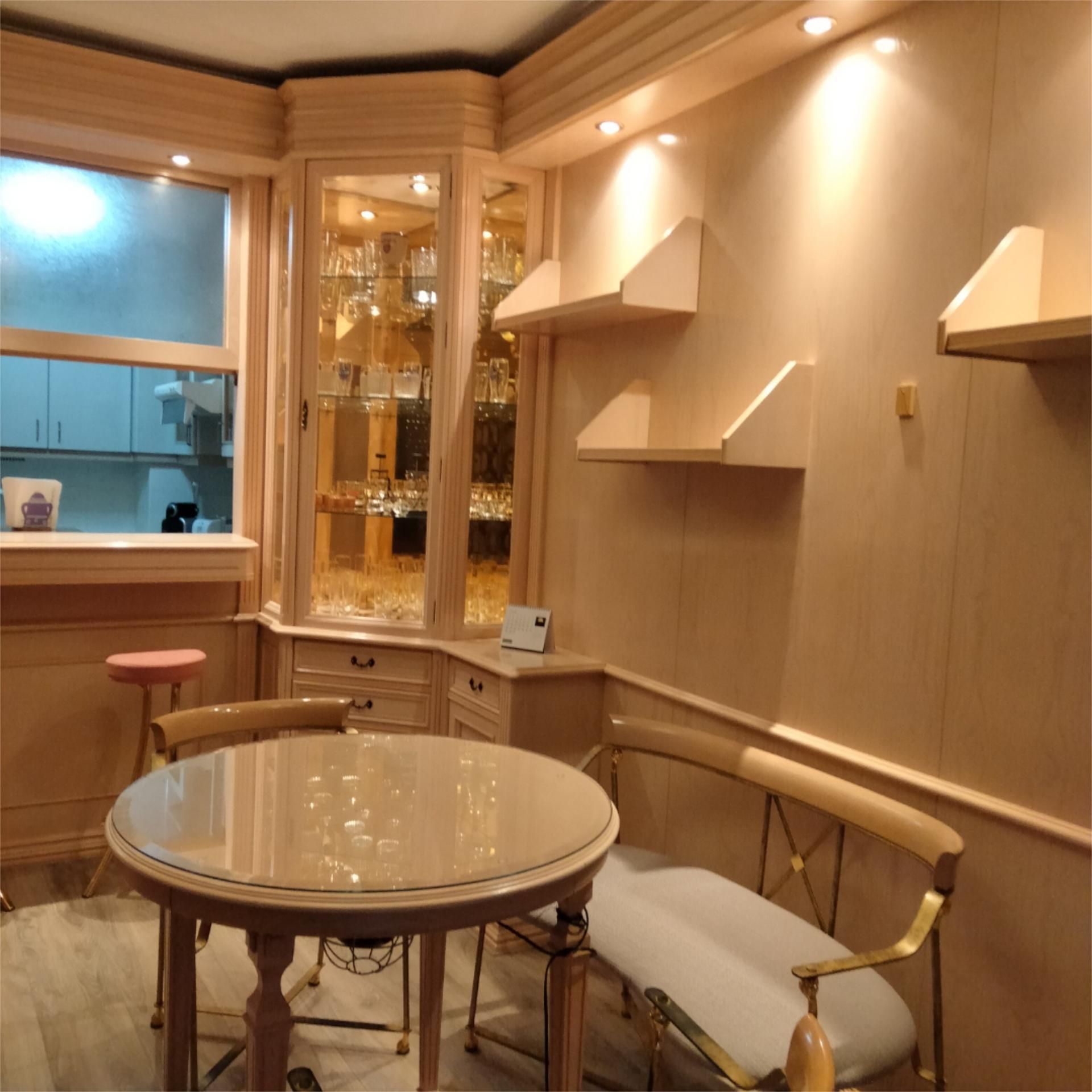 Flat to rent in Calle Ríos Rosas, 1, Centro Flat to rent in Albacete Capital with Air Conditioner, Heating and Parquet flooring