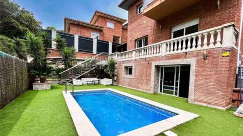 Foto 3 de Casa o xalet de lloguer a Carrer del Vallespir, 25, Alella, Barcelona