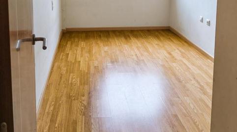 Foto 3 de Pis en venda a Avinguda Olimpica, 42, Parc Central, Torrent