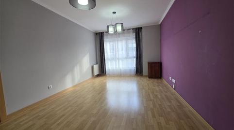 Piso de alquiler en Calle del Río Guadiana, 10, Juncal, Torrejón de Ardoz - imagen 5 Foto 5 de Piso de alquiler en Calle del Río Guadiana, 10, Juncal, Torrejón de Ardoz