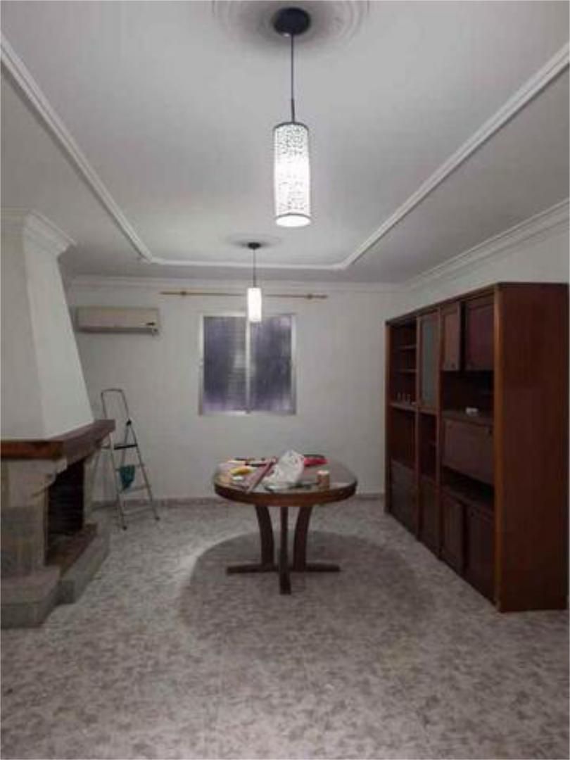 Casa adosada per a compartir a Castuera