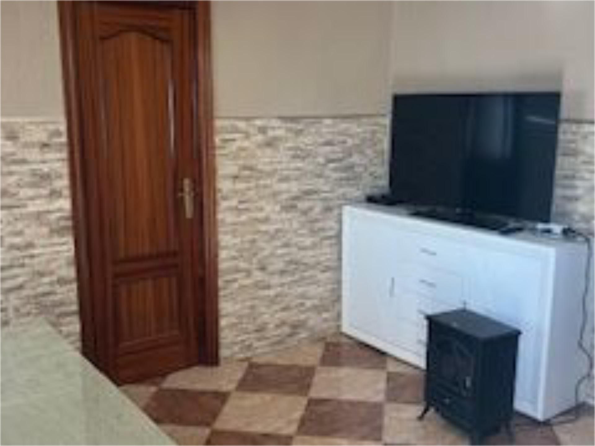 Casa adosada de lloguer en Almendralejo amb Aire condicionat, Terrassa i Moblat