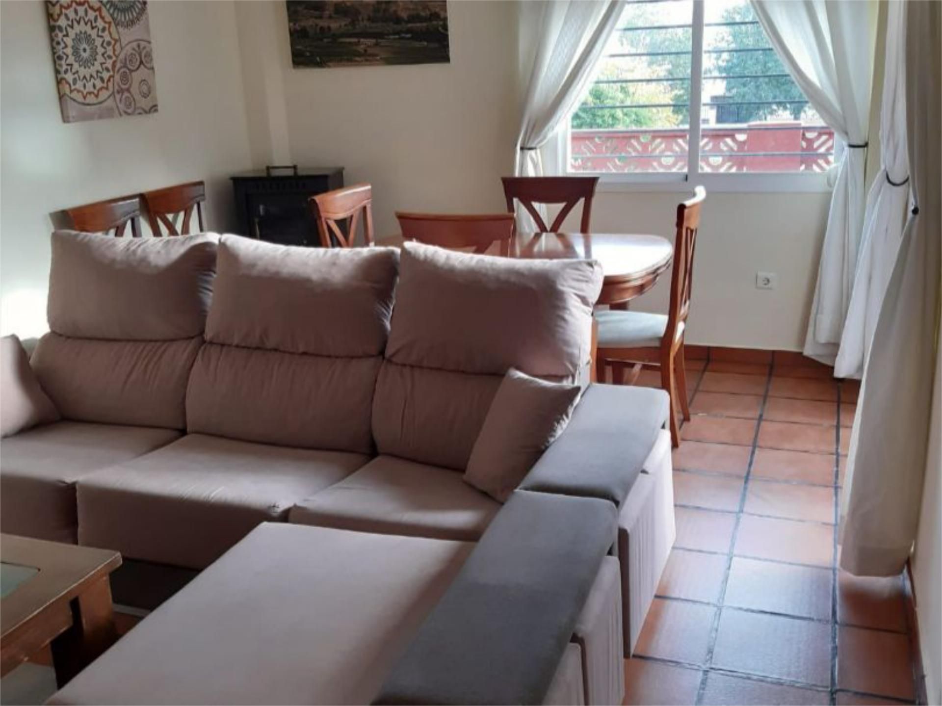 Living room of Single-family semi-detached to rent in Los Barrios  with Air Conditioner