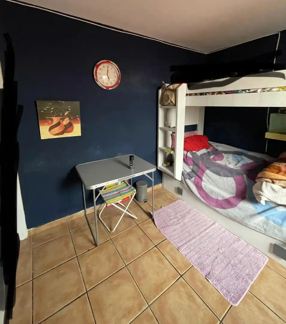 Casa adosada en venda a Calle Agustina de Aragón, 7, Bajadilla - Fuente Nueva Dormitori de Casa adosada en venda en Algeciras amb Terrassa