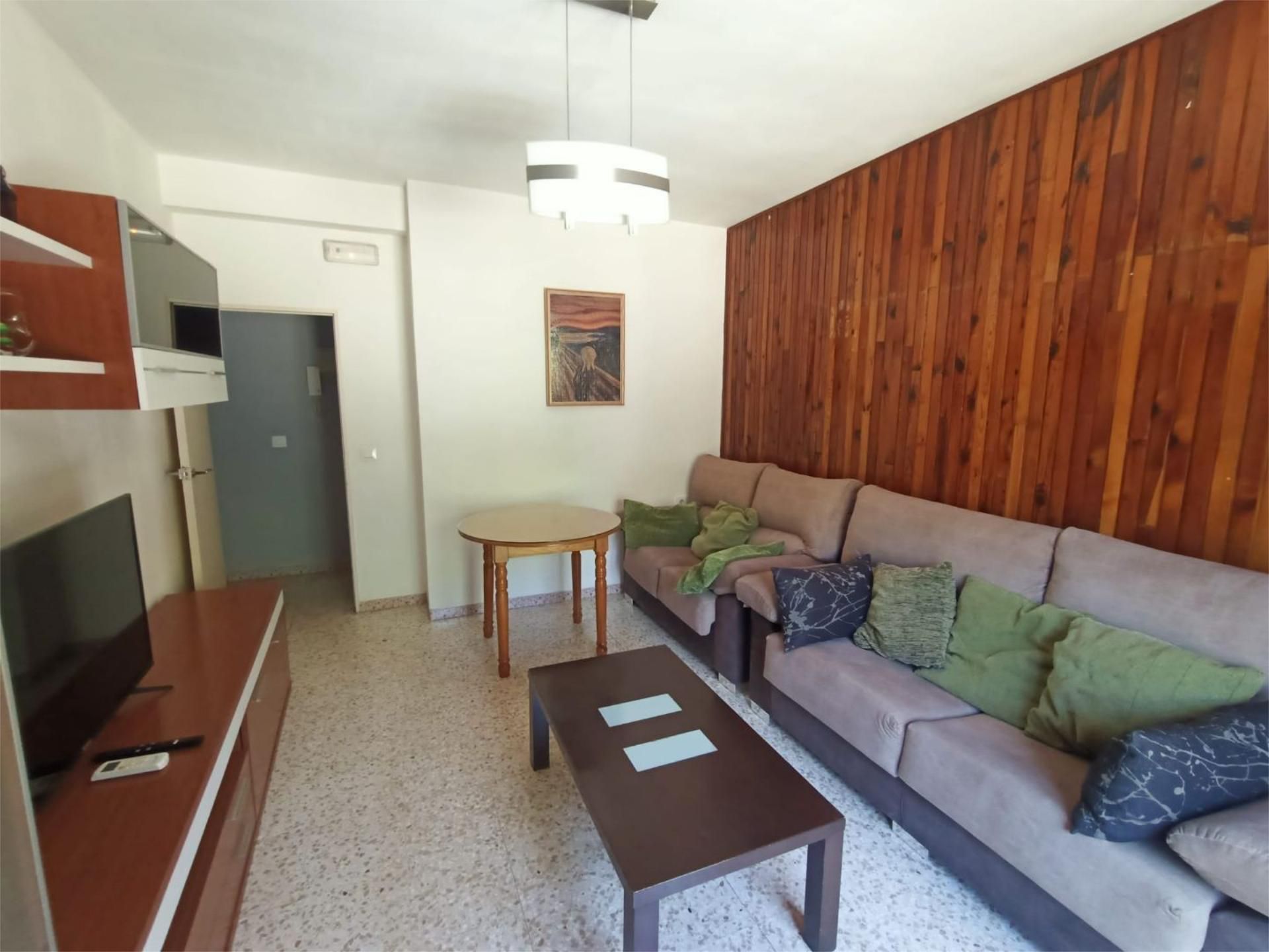 Sala de estar de Piso de alquiler en  Jaén Capital con Aire acondicionado, Amueblado y Balcón