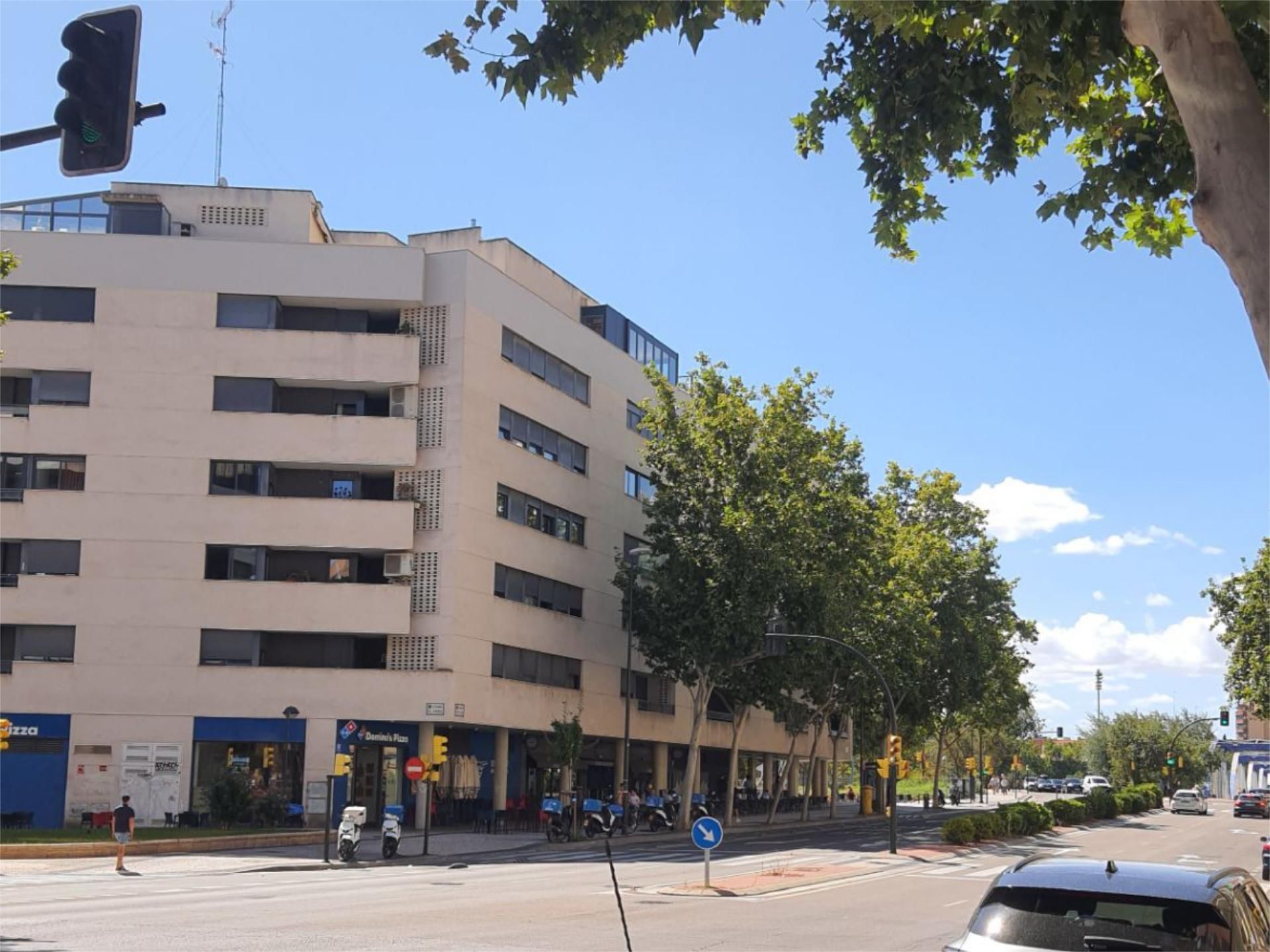Exterior view of Flat for sale in  Zaragoza Capital  with Air Conditioner