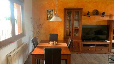 Foto 5 de Casa adosada en venta en Villadangos del Páramo, León