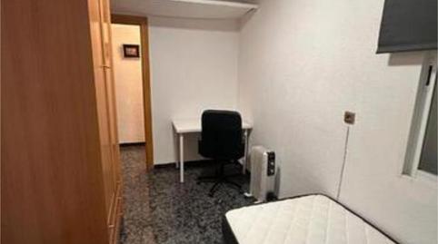 Foto 4 de Piso de alquiler en Pajaritos,  Granada Capital