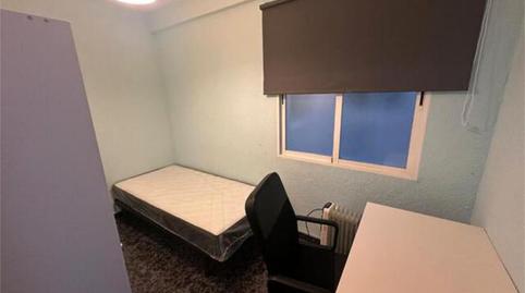 Foto 5 de Piso de alquiler en Pajaritos,  Granada Capital