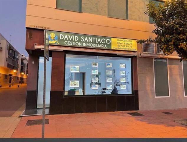 Local comercial en Alquiler en Paseo Marítimo de Levante