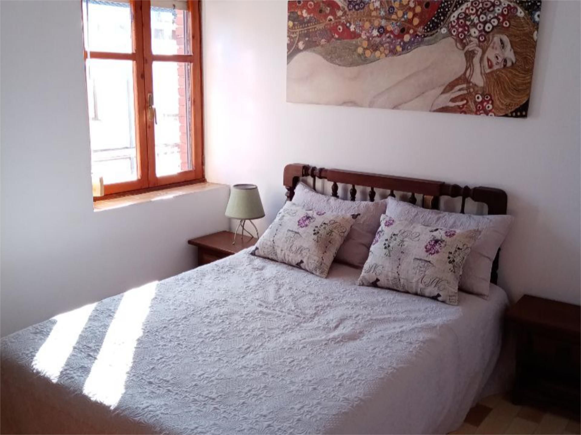 Bedroom of Flat to rent in La Bañeza 