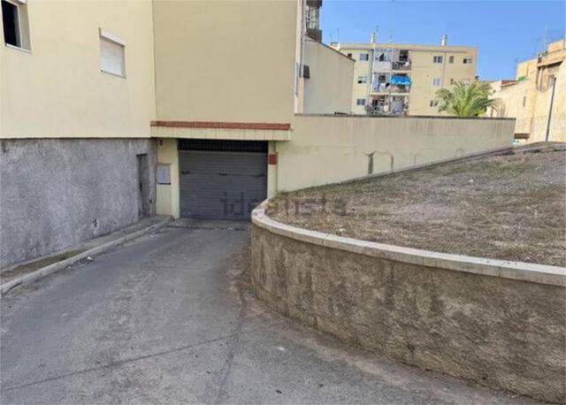 Garaje en Alquiler en La Soledat Sud