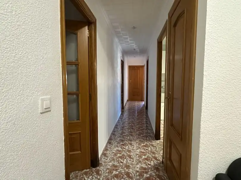 Room in Avinguda del Comte de Torrefiel, 23, El Llombo Flat for share in Ontinyent with Terrace, Storage room and Furnished