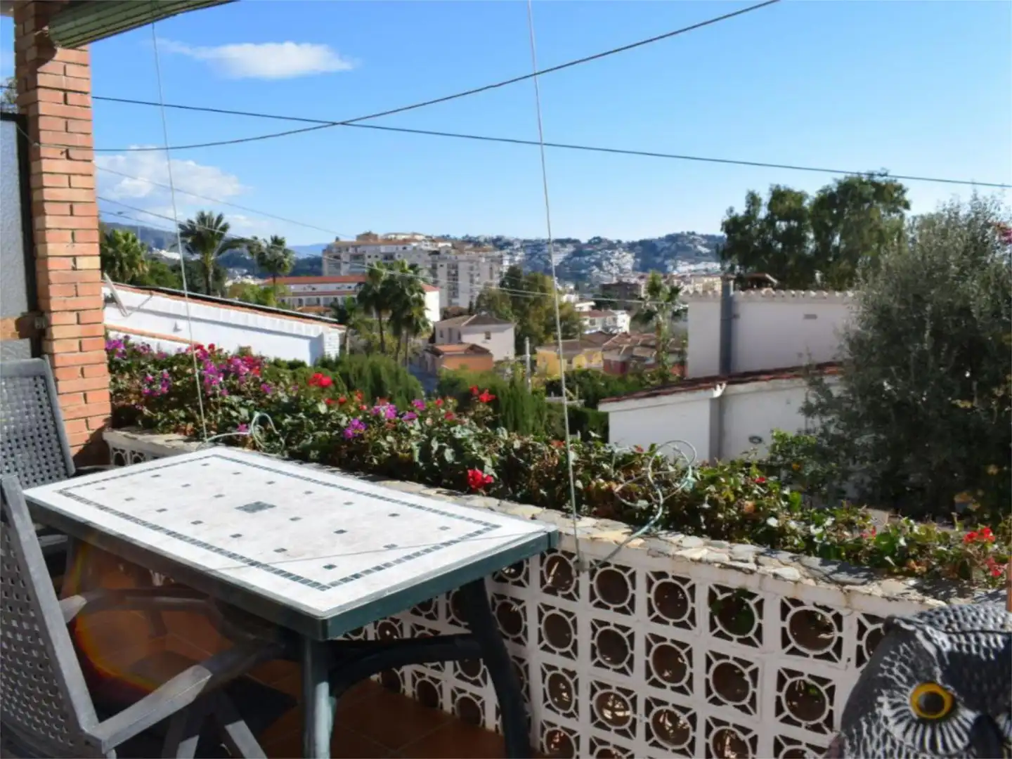 Piso en venta en Calle los Plátanos, 4, Cotobro Vista exterior de Piso en venta en Almuñécar con Aire acondicionado, Calefacción y Jardín privado
