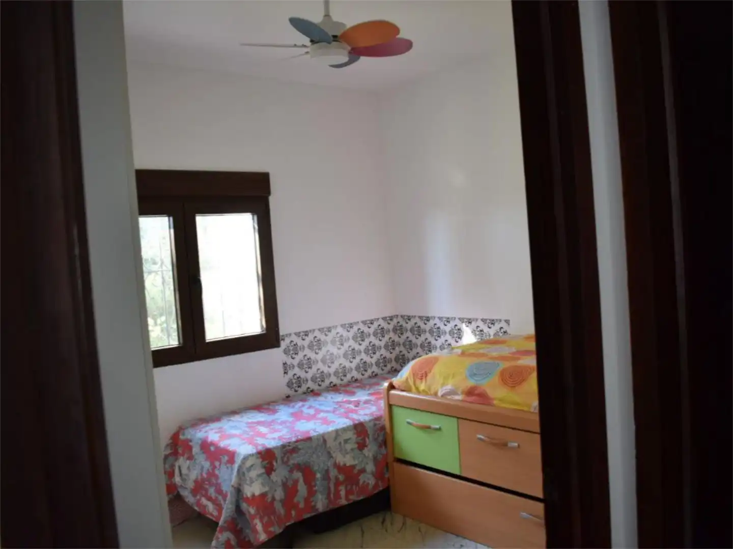 Piso en venta en Calle los Plátanos, 4, Cotobro Habitación de Piso en venta en Almuñécar con Aire acondicionado, Calefacción y Jardín privado