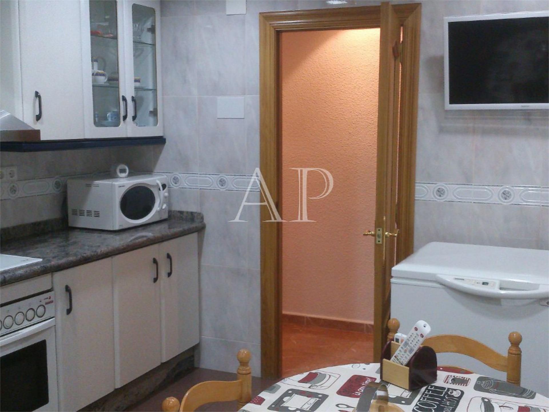 Piso en venta en Carrer Jeremias Pastor Perez, 1, San Crispín Cocina de Piso en venta en Elche / Elx con Aire acondicionado y Balcón