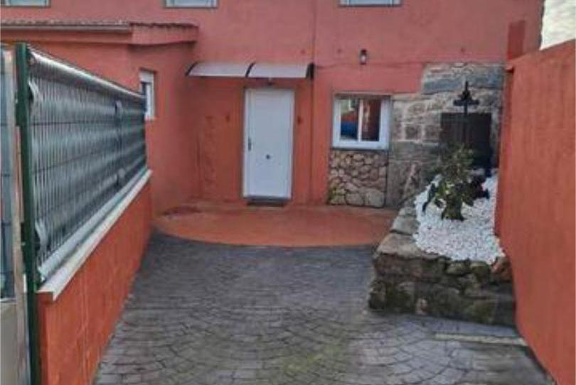 Casa o chalet de alquiler en Ponteareas, Pontevedra - imagen 1 Foto 1 de Casa o chalet de alquiler en Ponteareas, Pontevedra