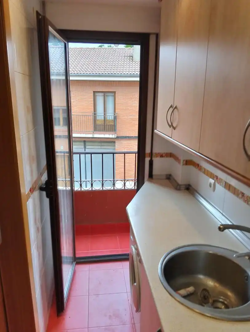 Habitación de Piso en venta en Cantimpalos con Calefacción, Amueblado y Horno