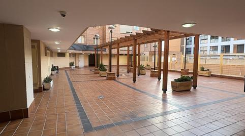 Photo 2 of Flat for sale in Calle José María Pereda, 15, Ensanche, Alcalá de Henares