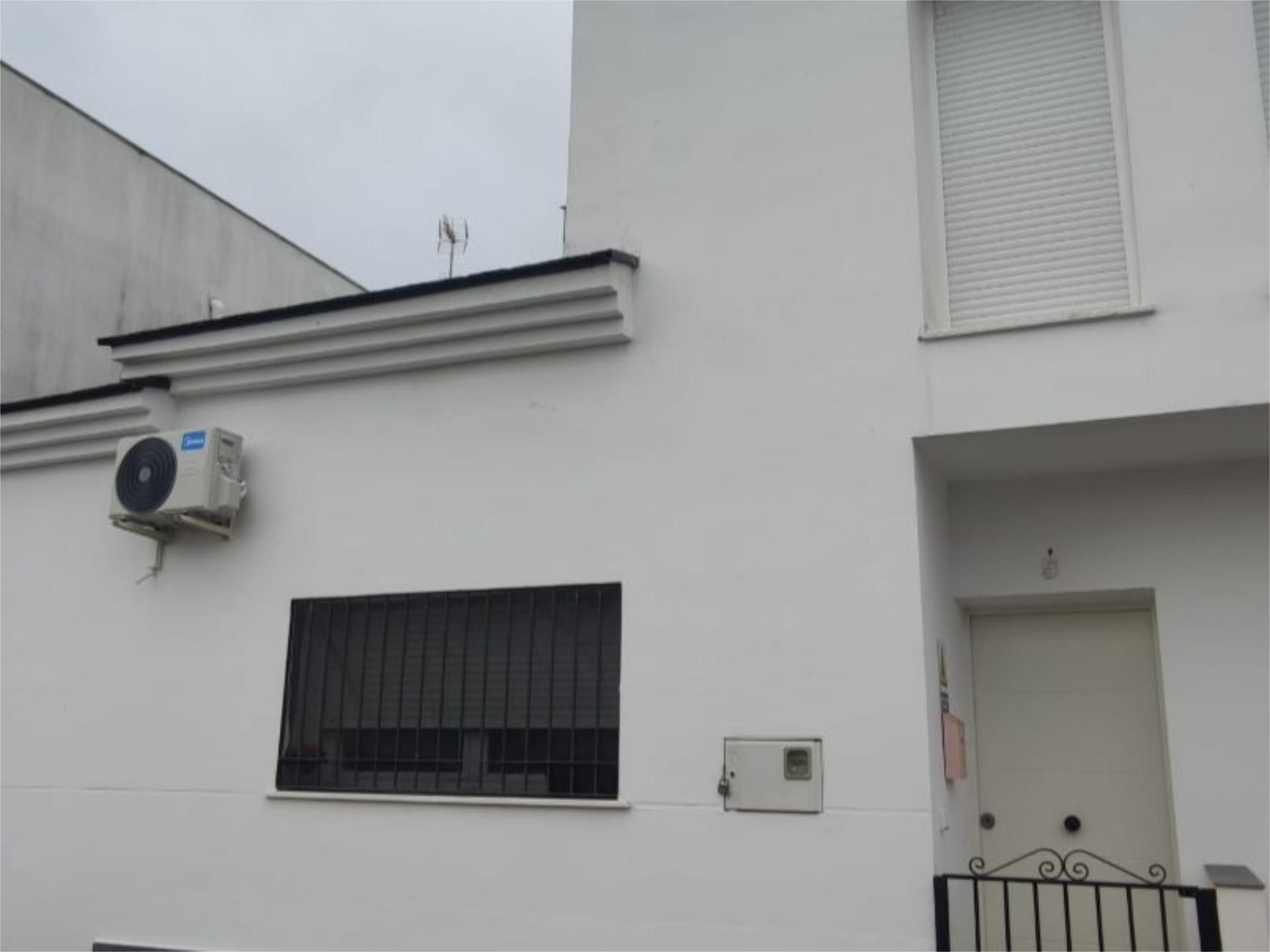 Vista exterior de Casa adosada en venda en Villar del Rey