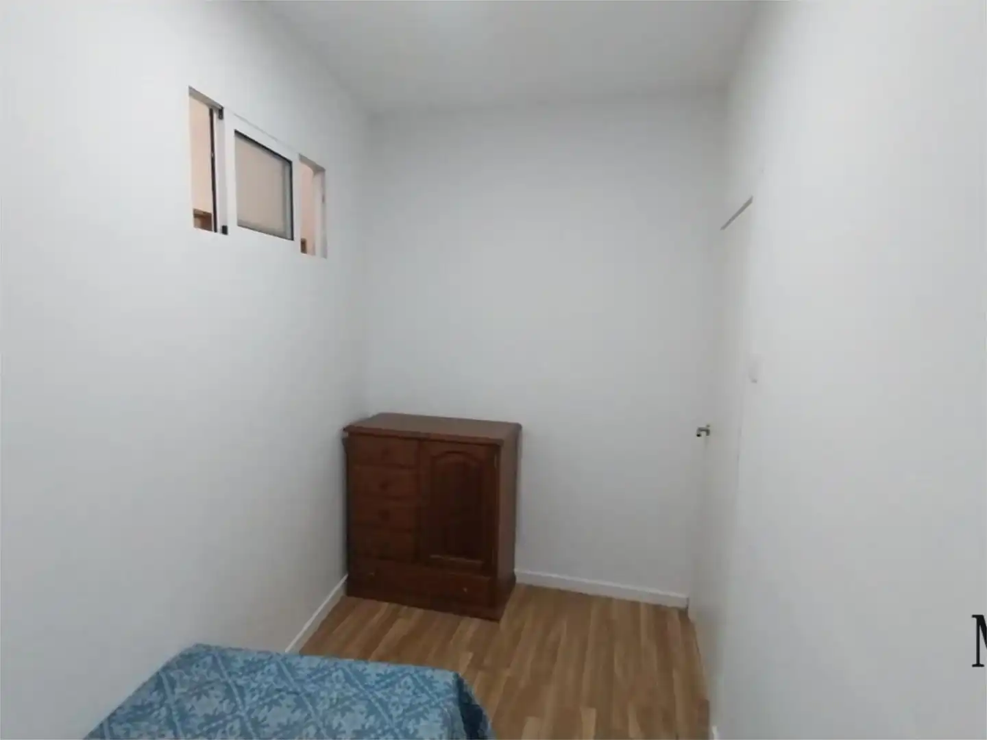 Bedroom of Flat for sale in Algeciras  with Parquet flooring and Furnished