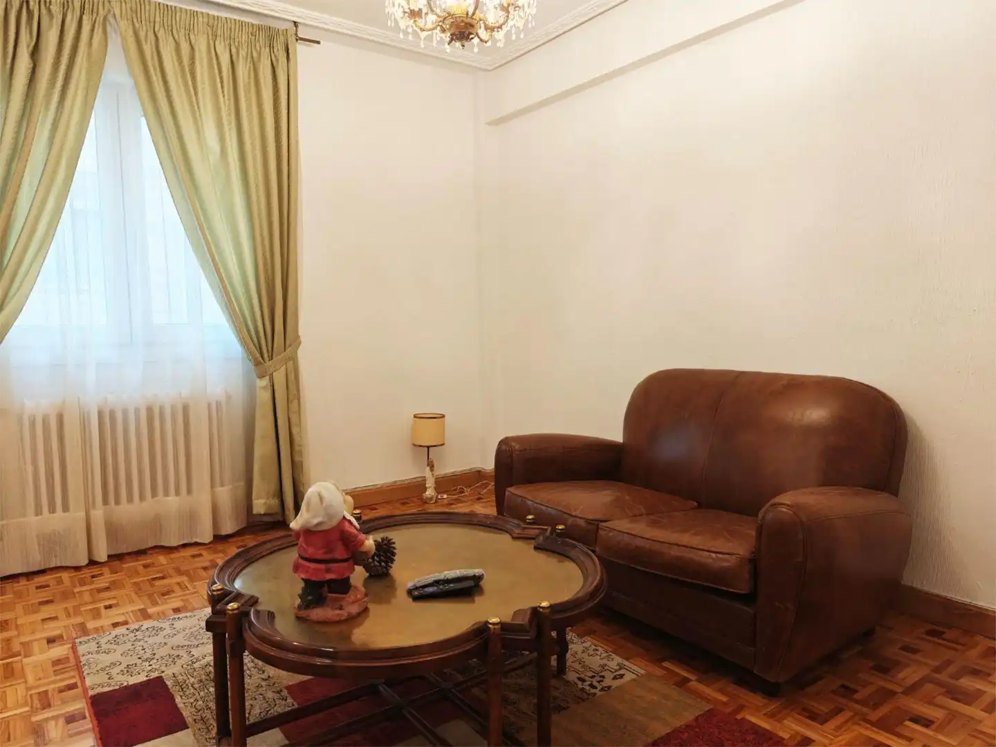 Piso en venta en Calle de Nuestra Señora de Belén, 4, San Agustín - Parque Europa Sala de estar de Piso en venta en Burgos Capital