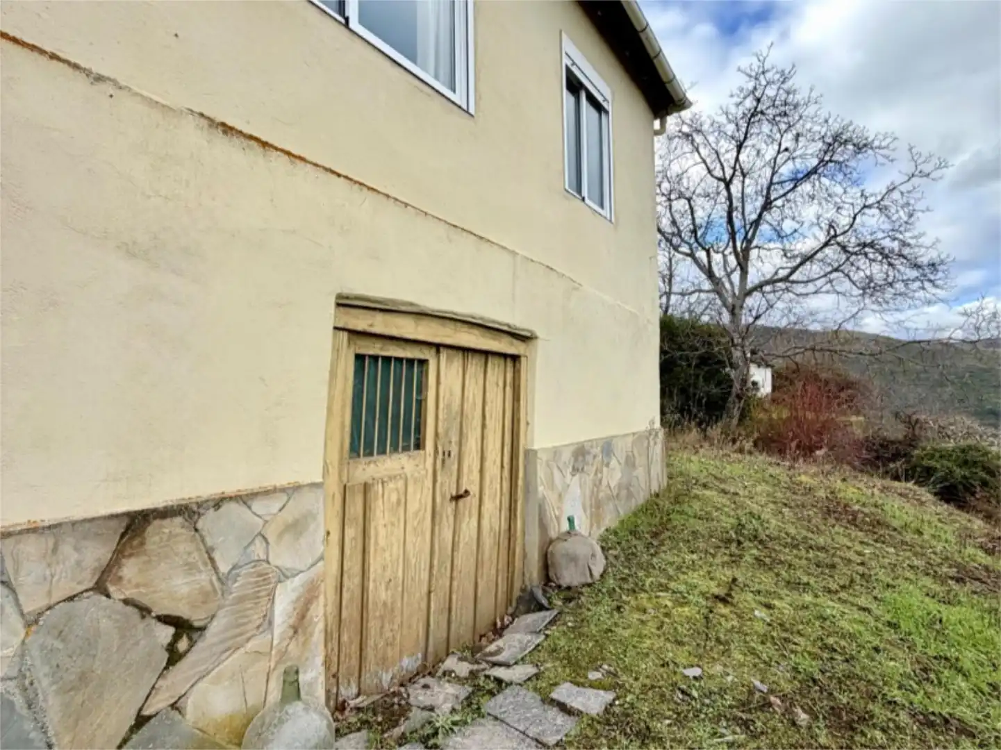 Flat for sale in Aldea Bascois, 10, Carballeda de Valdeorras Exterior view of Flat for sale in Carballeda de Valdeorras with Heating, Private garden and Terrace