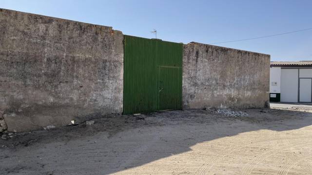 Terreno en Venta en Calle del Palomino, 33 en Palacios de Goda