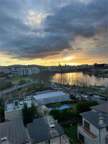 Piso en Alquiler en Zona de Plaza de Barcelos