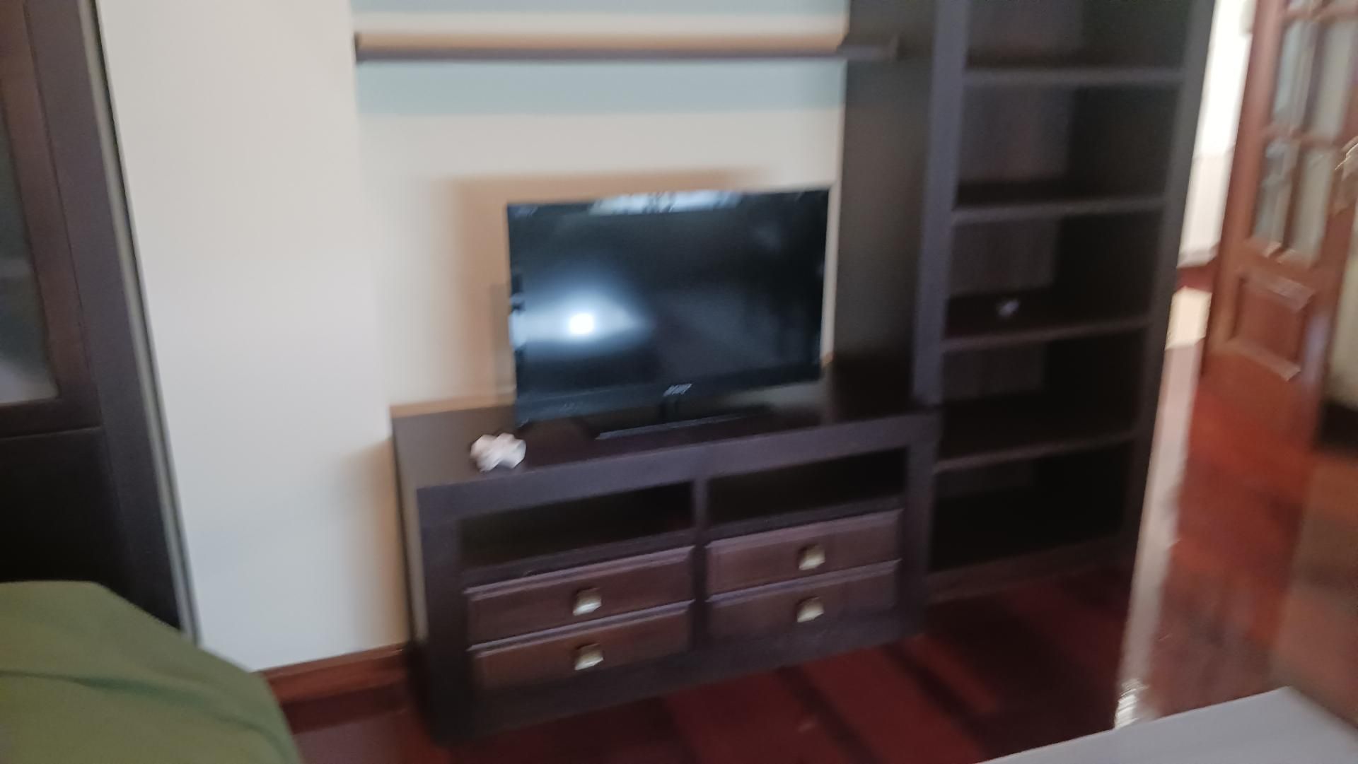 Living room of Flat to rent in Lugo Capital  with Heating, Private garden and Parquet flooring