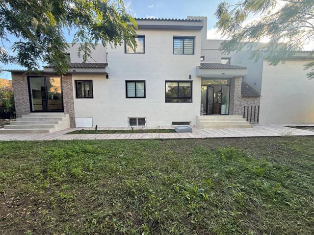 Casa-chalet en Venta en Carrer d'Aquari, 30 en Almajada - Ravel