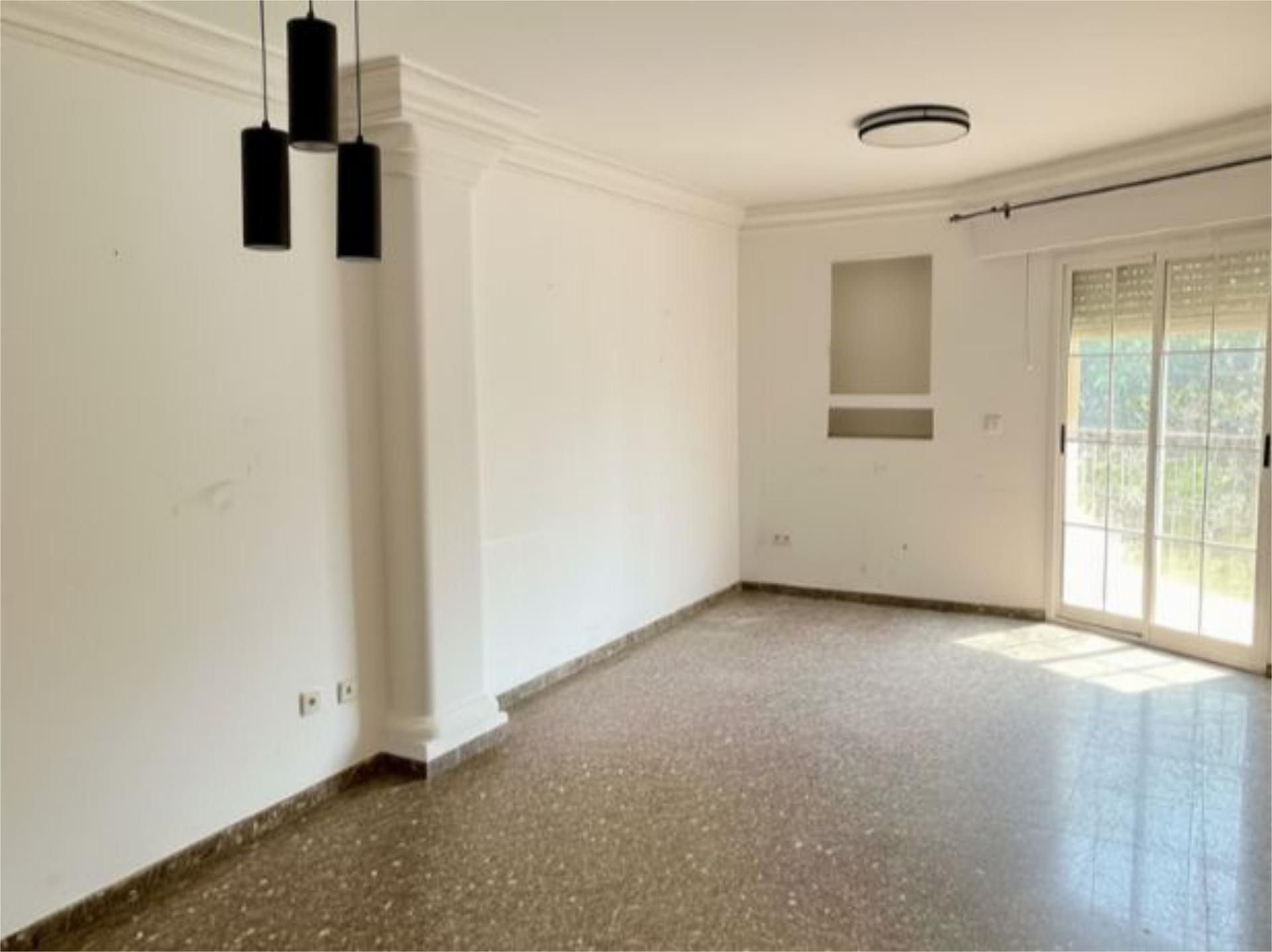 Piso de alquiler en Algemesí con Terraza y Balcón