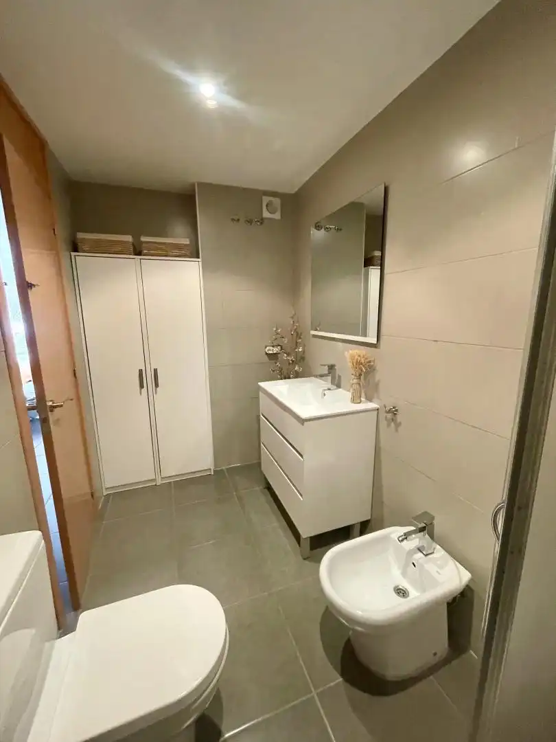 Ático en venta en Avinguda Emporda, 54, Sant Pere Pescador Baño de Ático en venta en Sant Pere Pescador con Aire acondicionado, Calefacción y Terraza