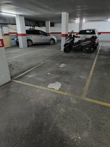 Garaje en Alquiler en Carrer del Bruc, 21 en La Plana