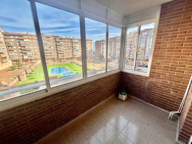 Piso en Venta en Avinguda d l`Almássera, 21 en Parque Lo Torrent
