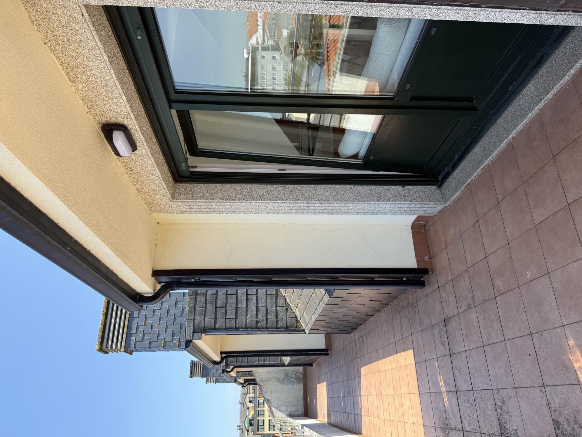 Flat to rent in Rúa Concepción Arenal, 19, Ares