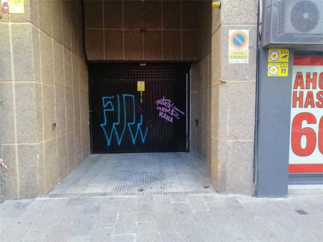 Garaje en Alquiler en Calle Pintores Murcianos, 1 en San Lorenzo