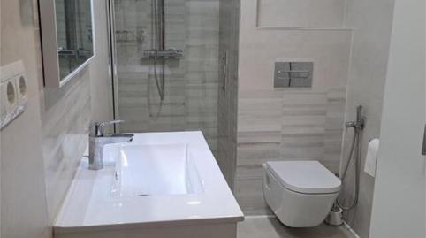 Foto 3 de Piso de alquiler en Parque Ayala - Jardín de la Abadía - Huelín, Málaga Capital