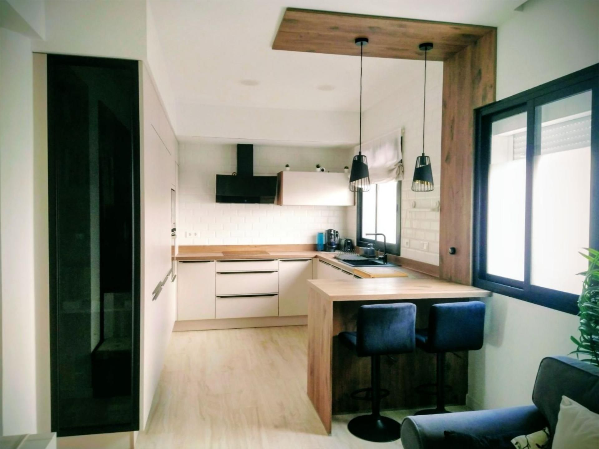 Cuina de Pis en venda en Málaga Capital amb Aire condicionat i Moblat